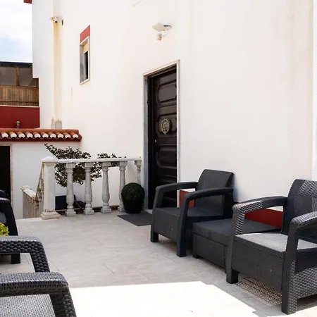 招待所 West Side 3*