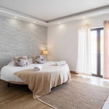 Casa de hóspedes West Side 3*