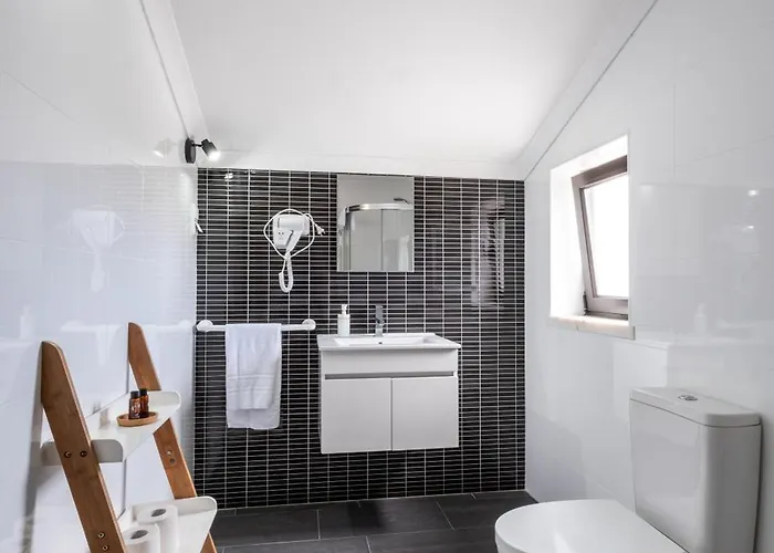 West Side 3* Peniche